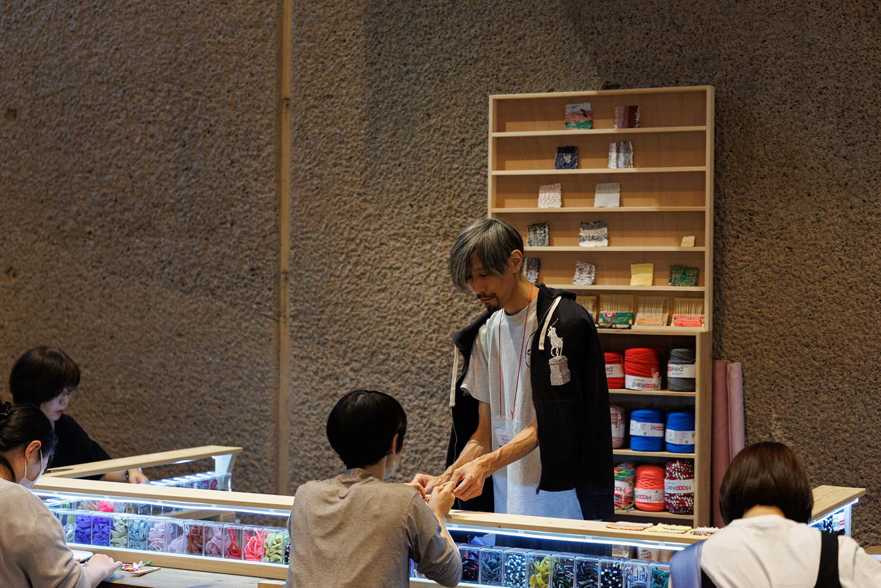 本展出品作家 久村卓