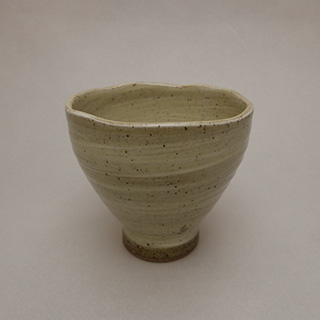 《忘れられた器たちの棲み家》No.25