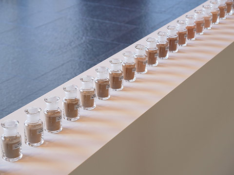 栗田宏一《SOIL LIBRARY/TOKAI》2014年